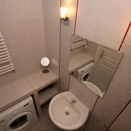 100-sio Apartment